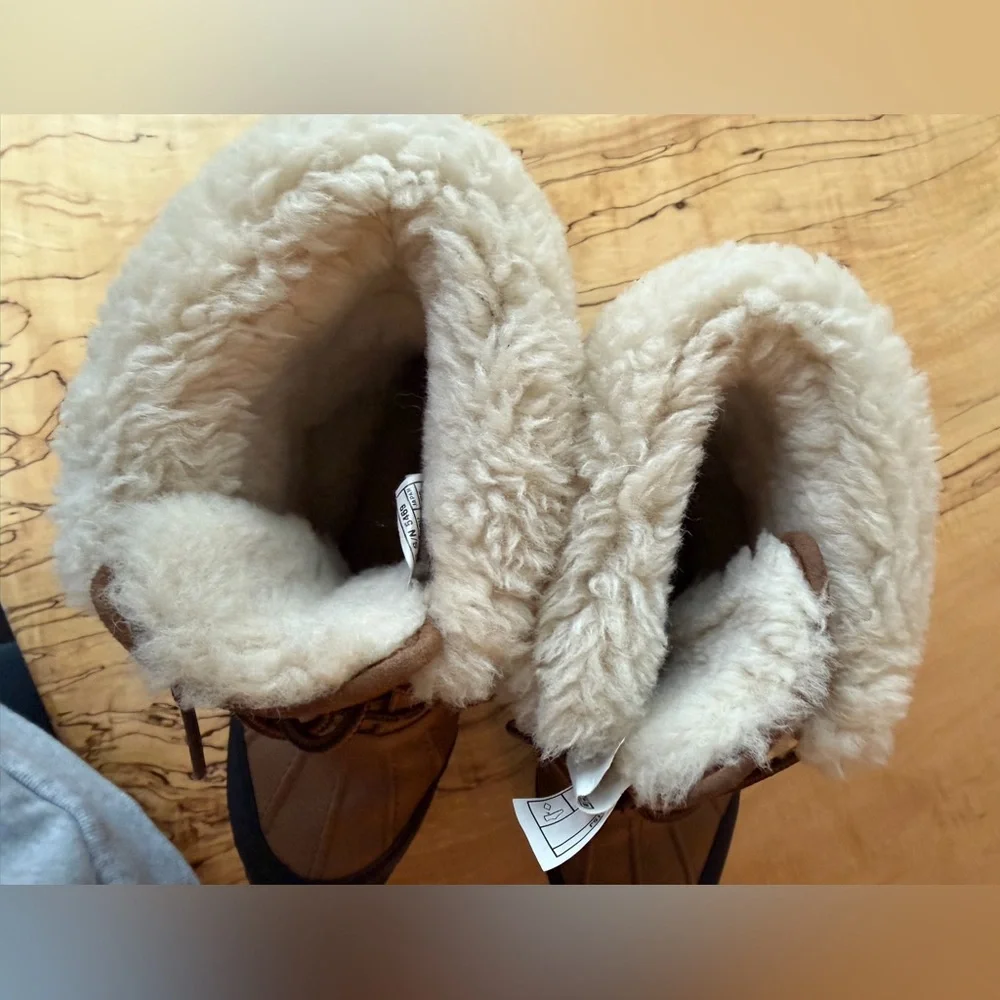 UGG durable women